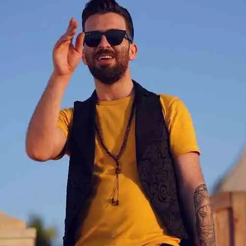بی احساس